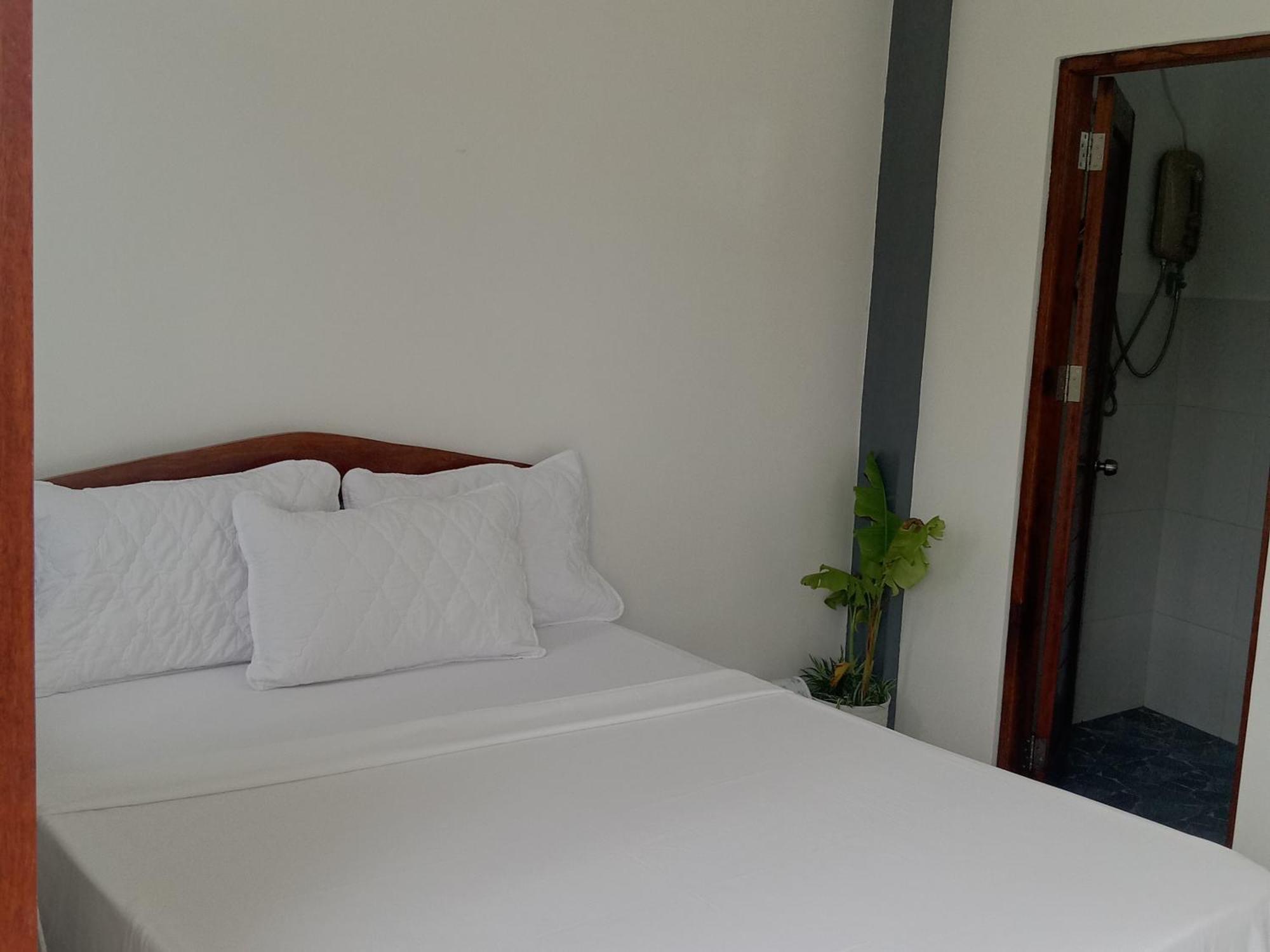 Vincent Lloyd'S Guestroom San Vicente  Esterno foto